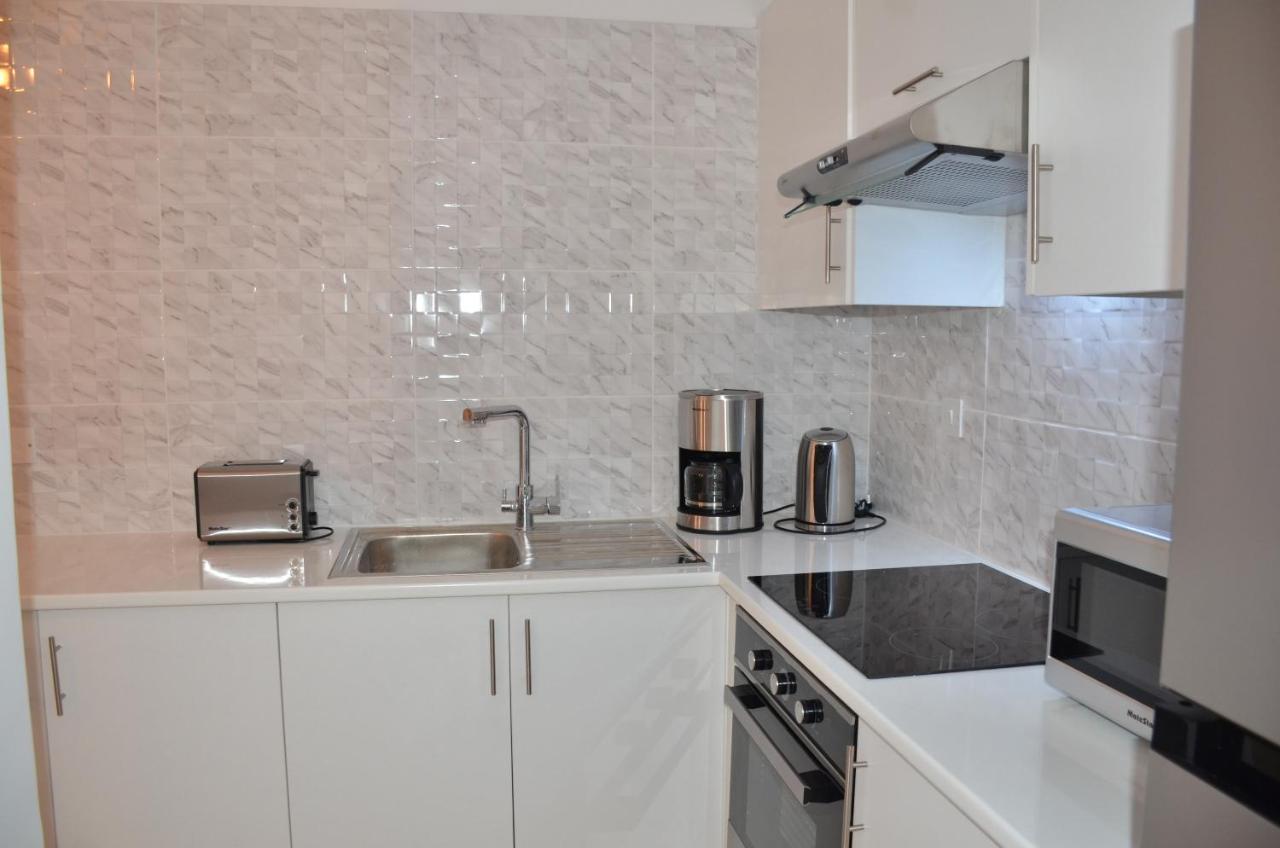 Almyria Apartments - By Imh Travel & Tours Пафос Екстериор снимка