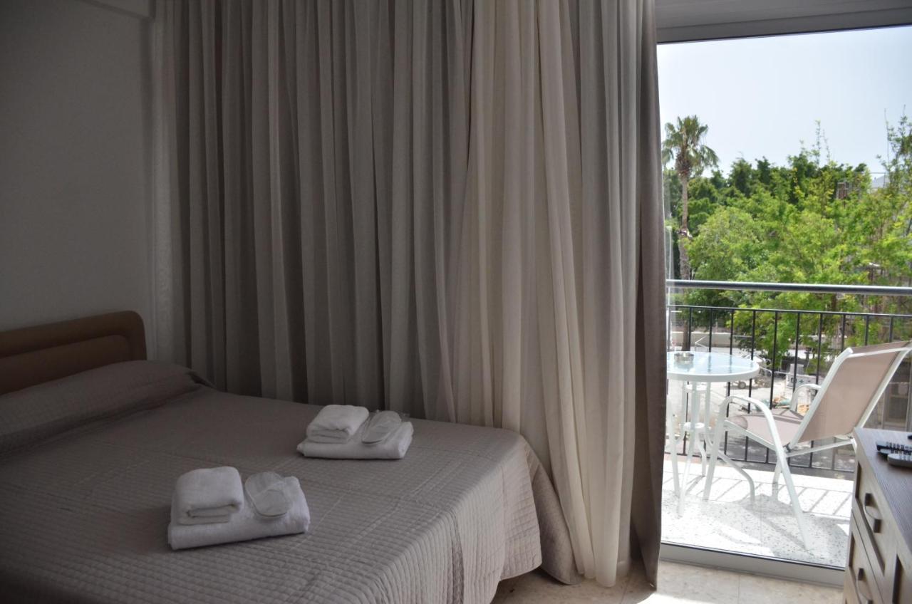 Almyria Apartments - By Imh Travel & Tours Пафос Екстериор снимка